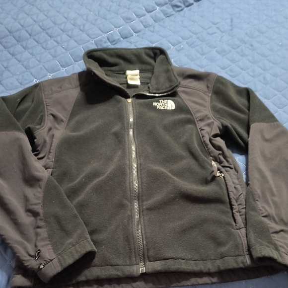 The North Face Black Fleece Jacket, Still In Good Shape - Picture 1 of 11